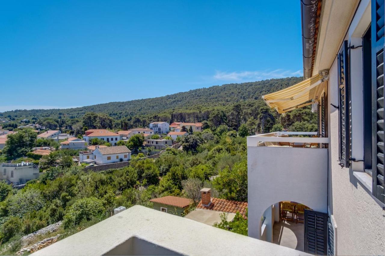 Apartmani Nadalina Veli Lošinj Екстериор снимка