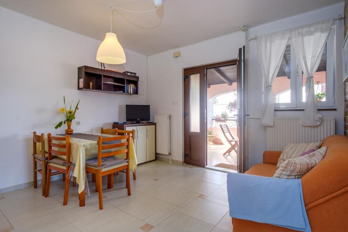 Apartmani Nadalina Veli Lošinj Екстериор снимка