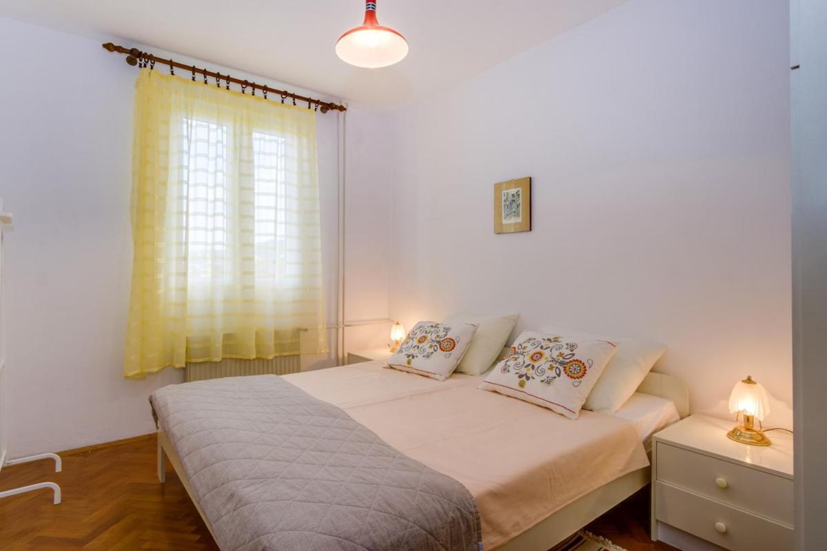 Apartmani Nadalina Veli Lošinj Екстериор снимка