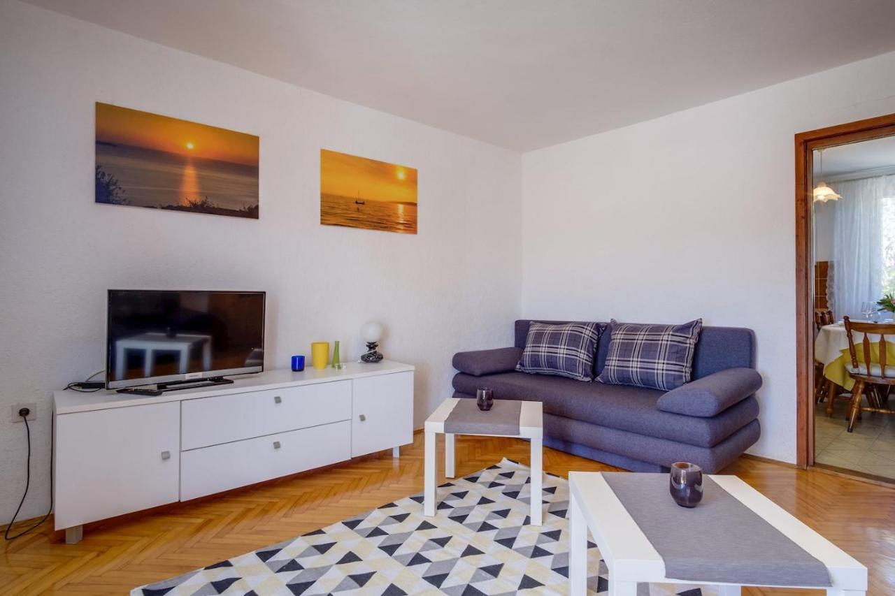 Apartmani Nadalina Veli Lošinj Екстериор снимка