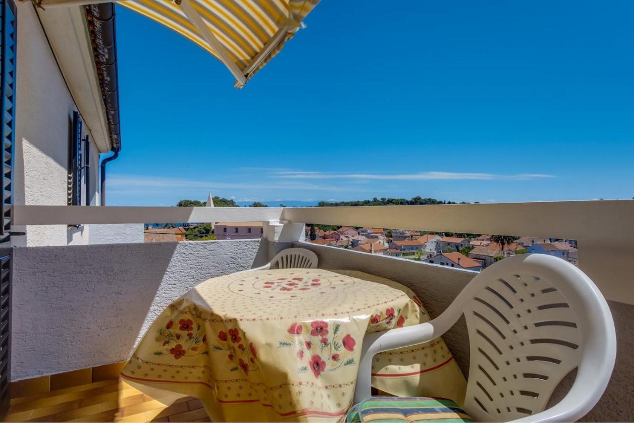 Apartmani Nadalina Veli Lošinj Екстериор снимка