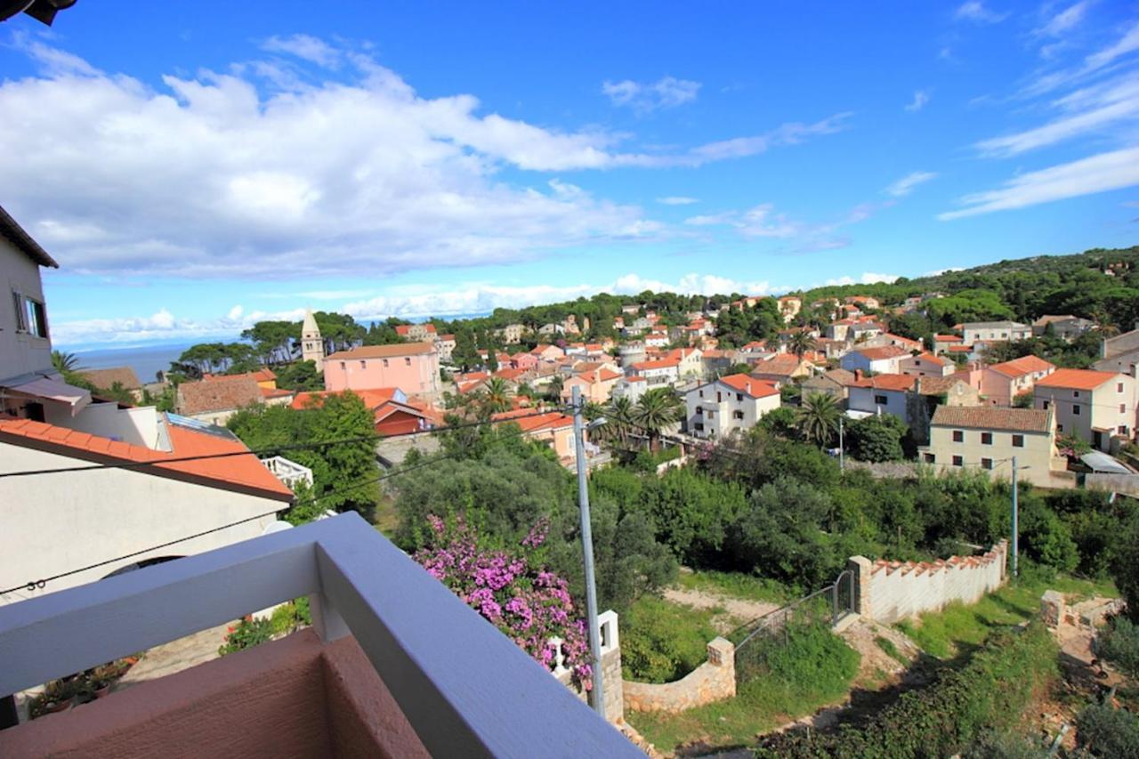 Apartmani Nadalina Veli Lošinj Екстериор снимка