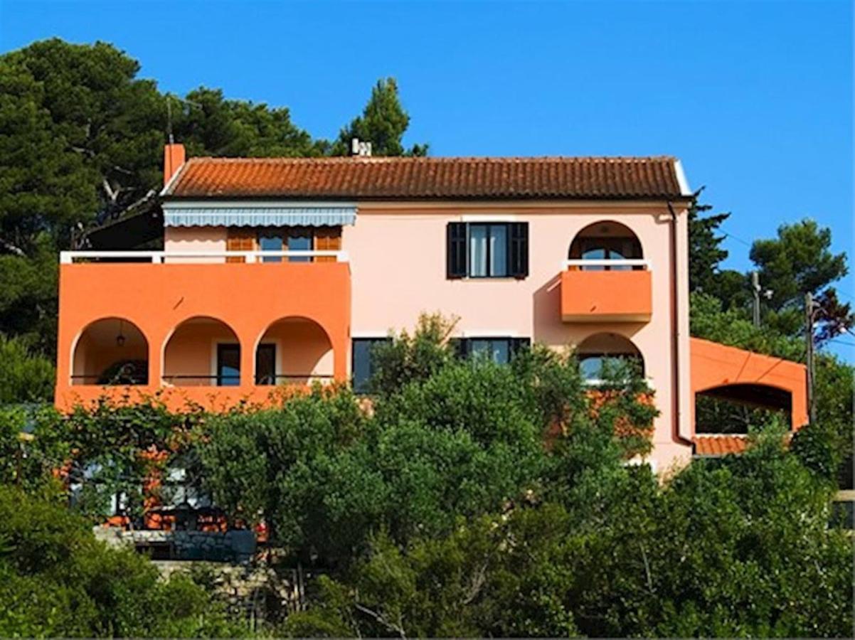 Apartmani Nadalina Veli Lošinj Екстериор снимка